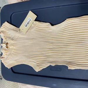 Meshki top small new with tag